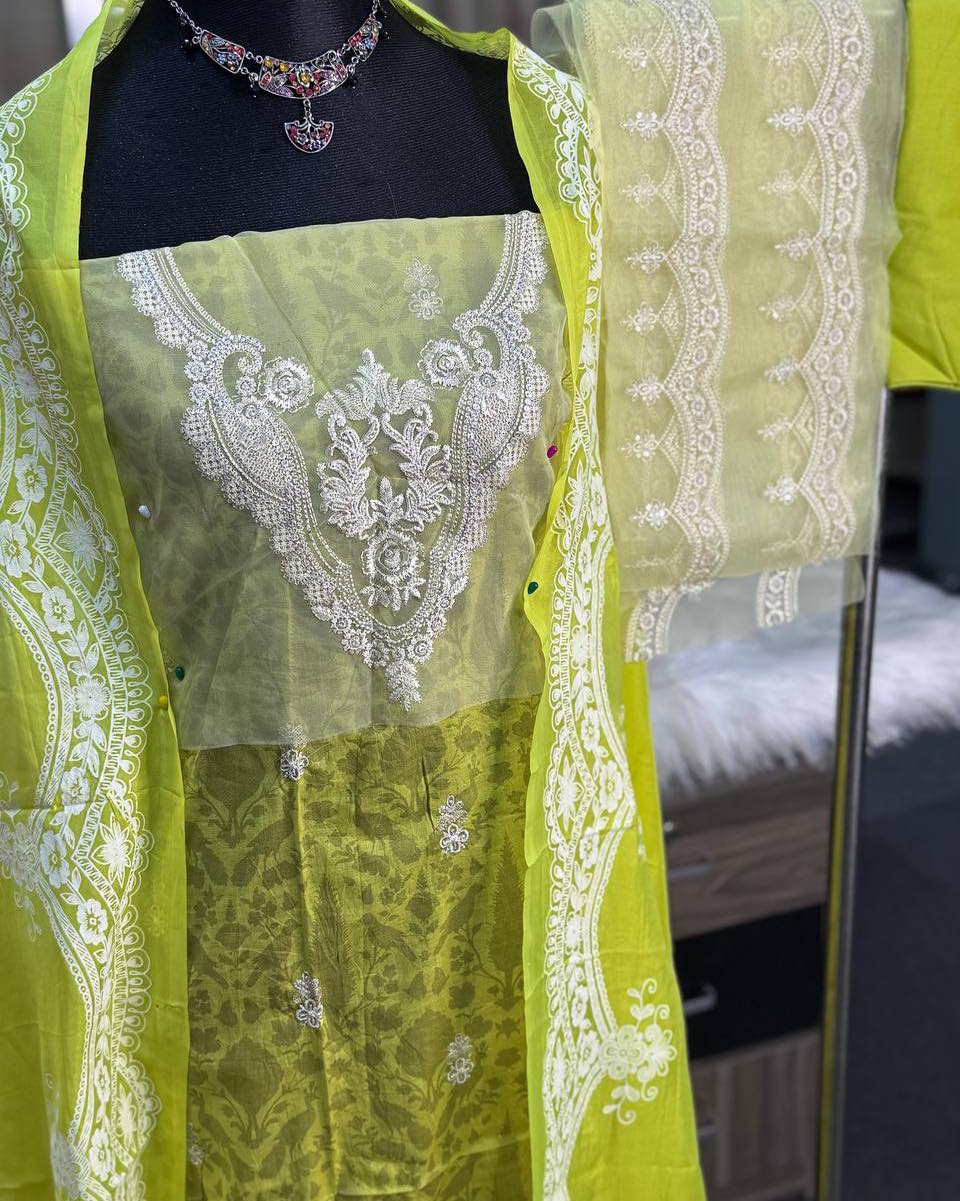 Pakistani Rangeeli unstitch Dress (Sajjo)