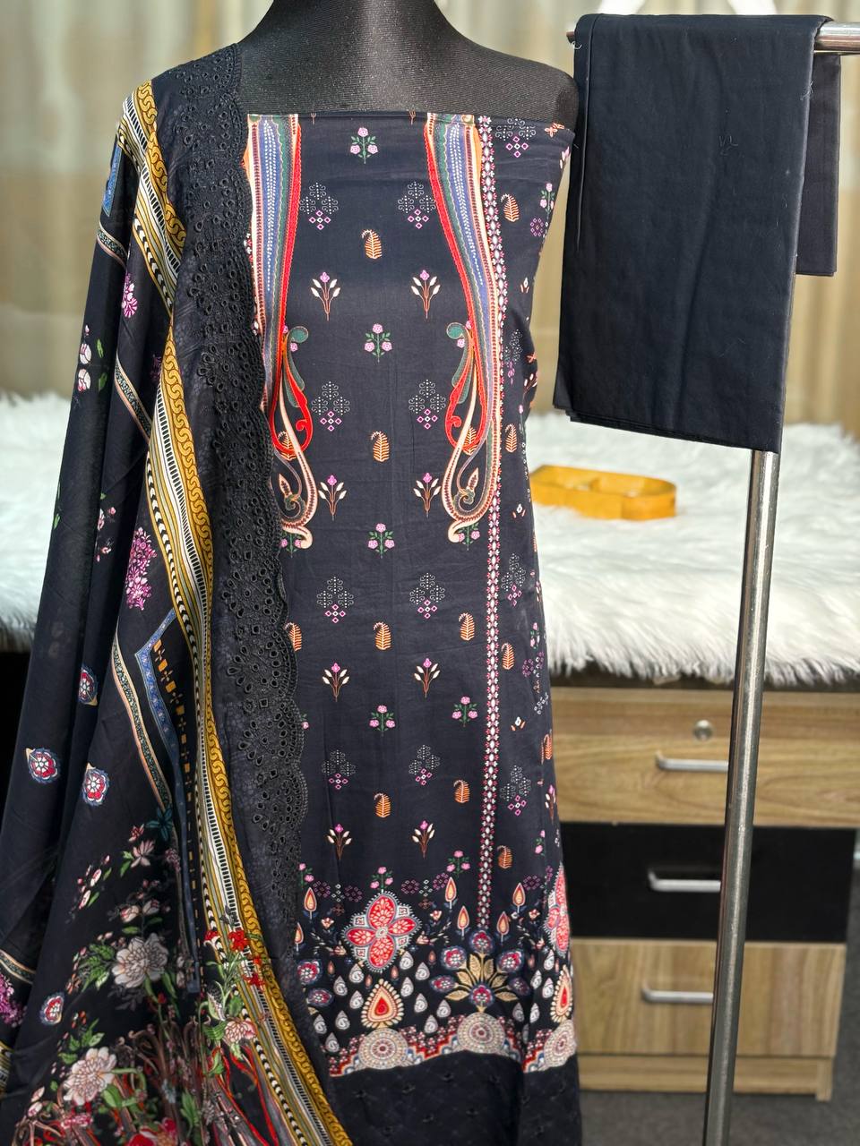 Mashaal Couture Pakistani Inspired Catalogue Unstitch 3 Piece