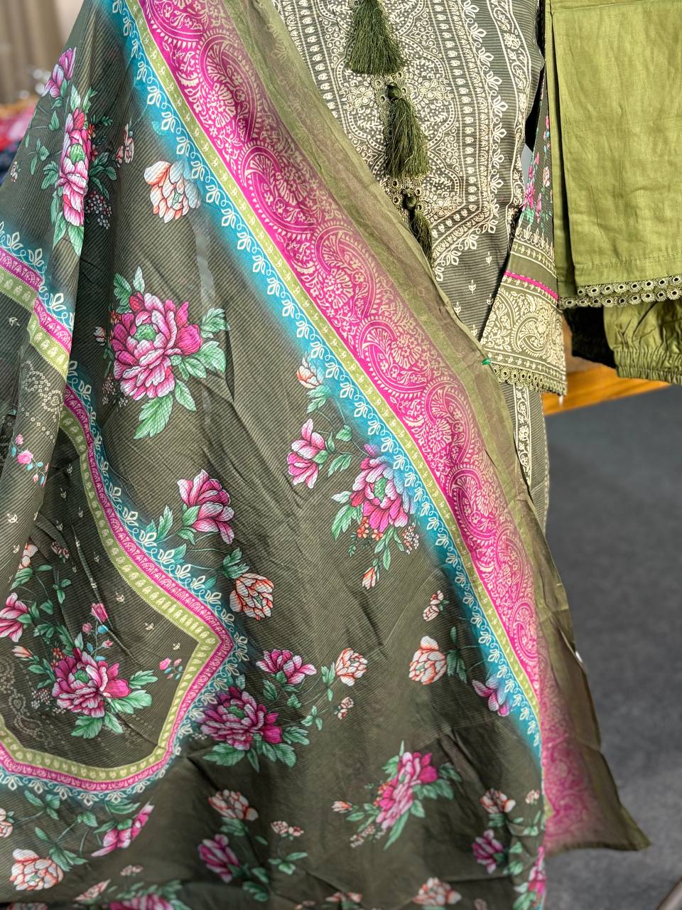 Kota printed stitch 3 piece (Olive)