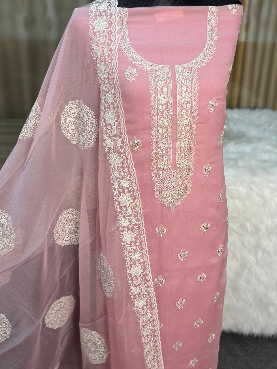 Maslin Embroidered Unstitch 4 Piece