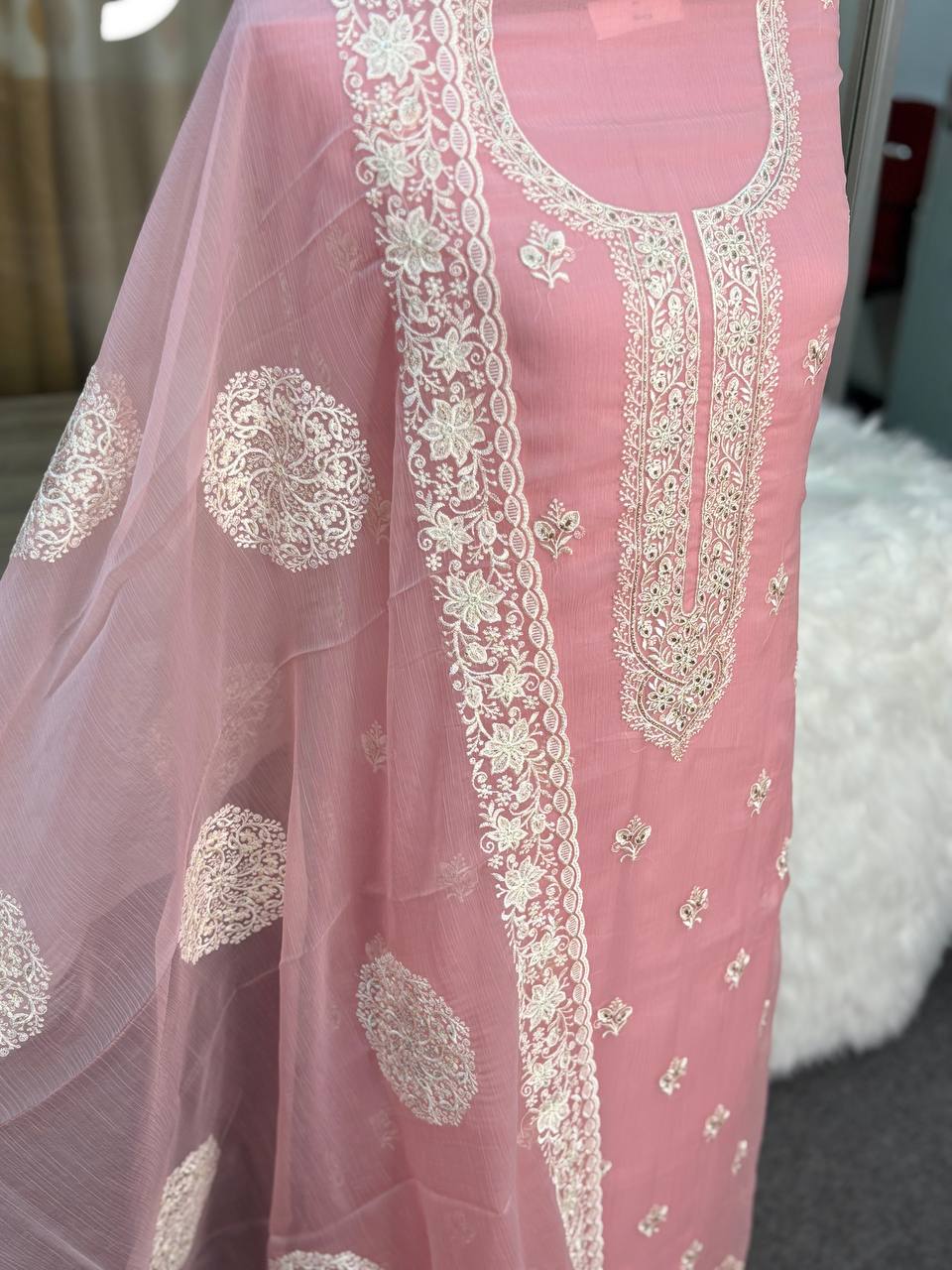 Maslin Embroidered Unstitch 4 Piece