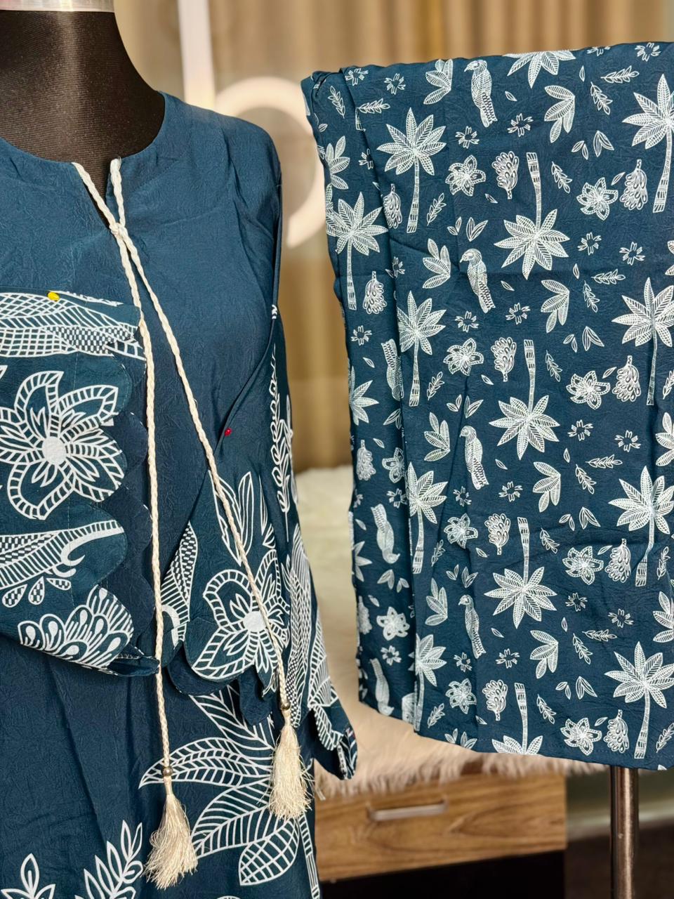 Digital Printed Jorjet Co-ord Set (Flower Navy & White)