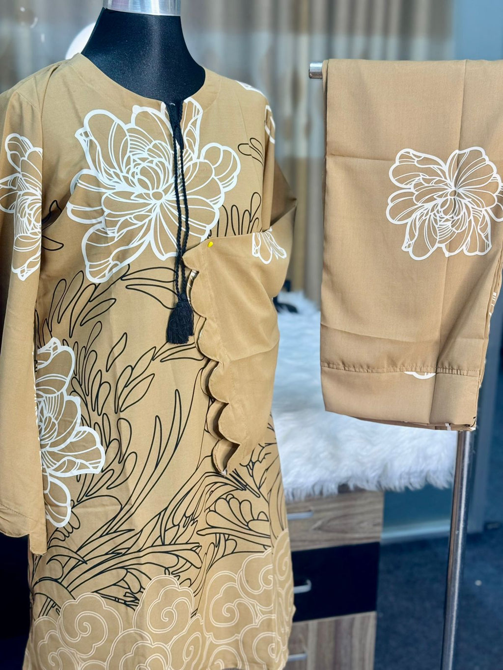 Digital Printed Jorjet Co-ord Set (Flowery Beige)