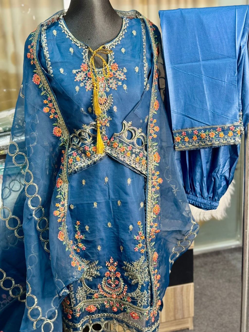 Pakistani Inspired Sadabahar 3 Piece (Midnight Blue