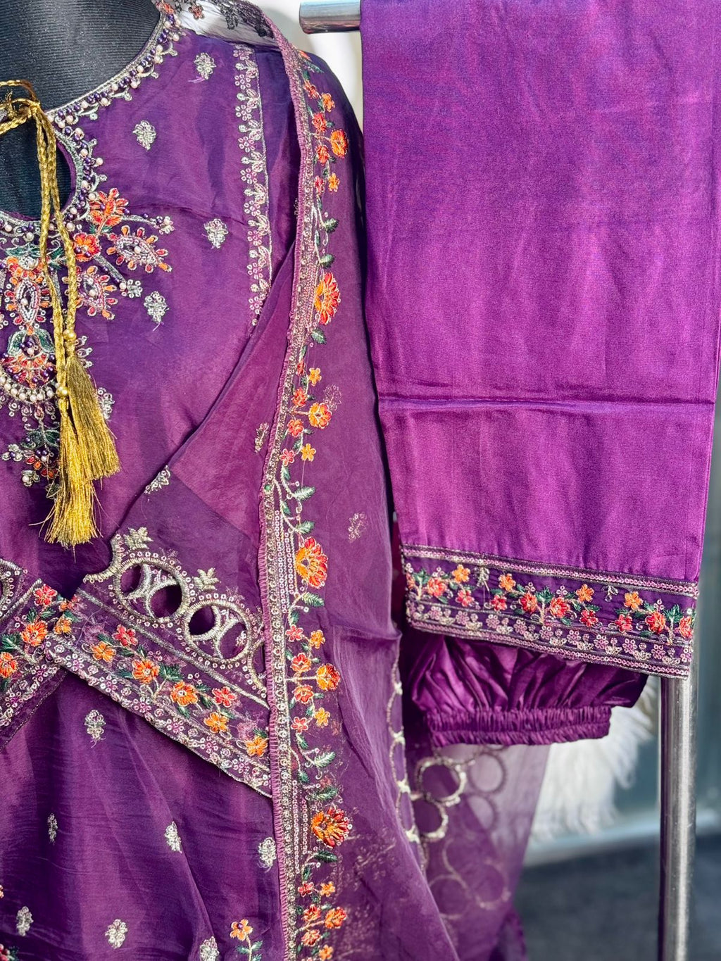 Pakistani Inspired Sadabahar 3 Piece (Purple)