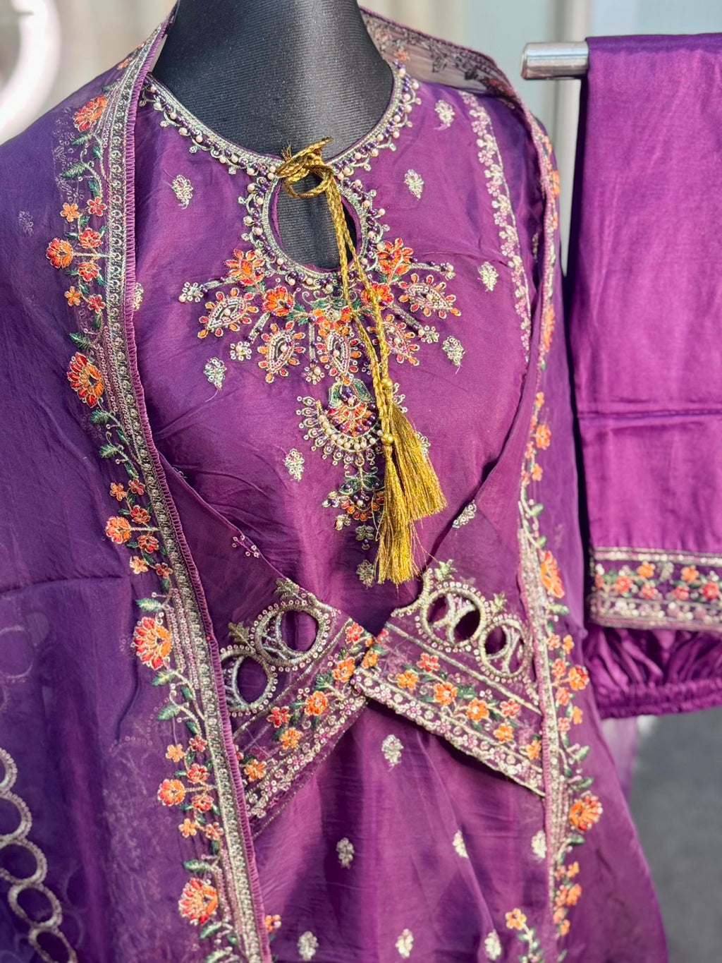 Pakistani Inspired Sadabahar 3 Piece (Purple)