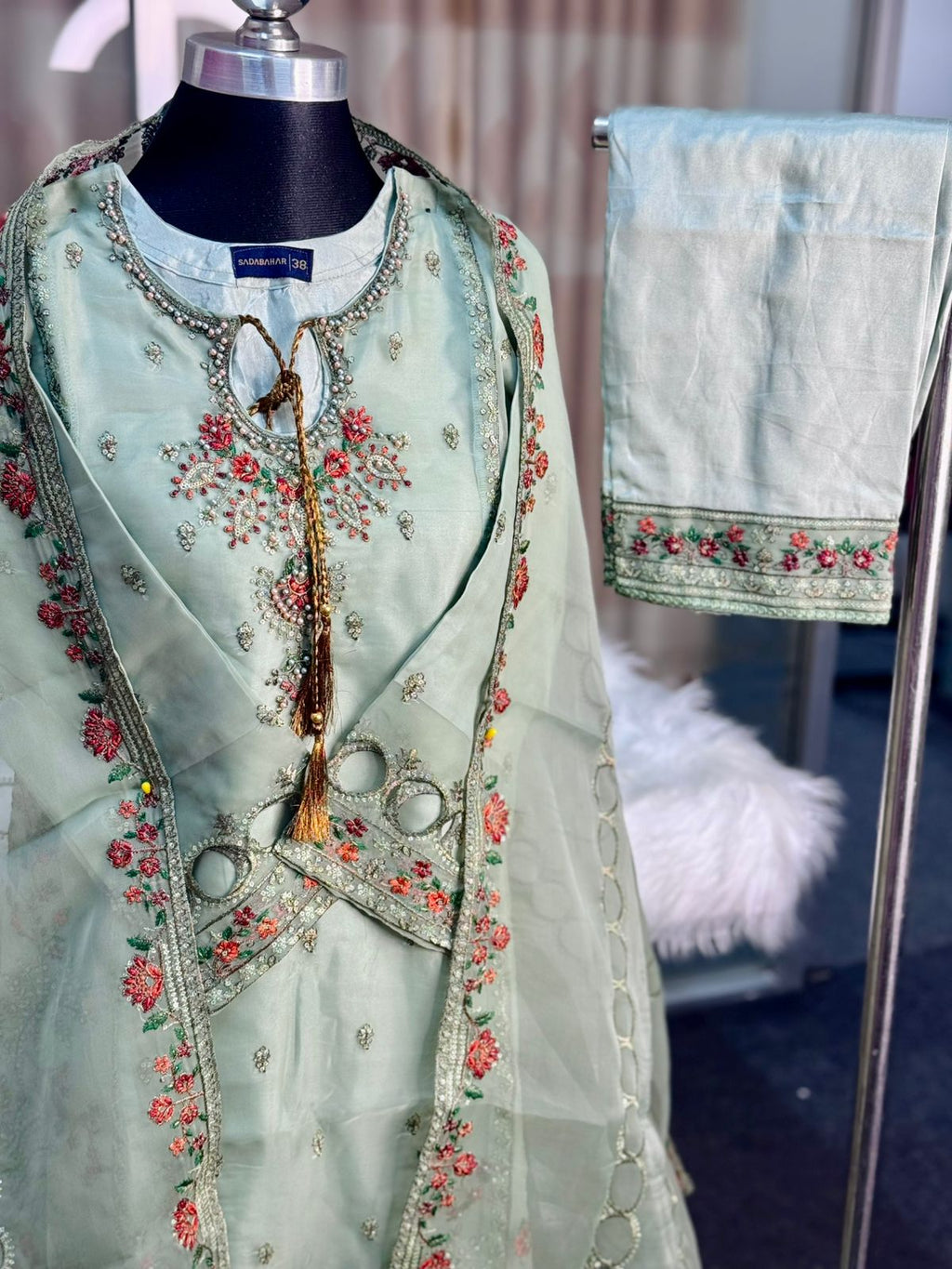 Pakistani Inspired Sadabahar 3 Piece (Light Green)